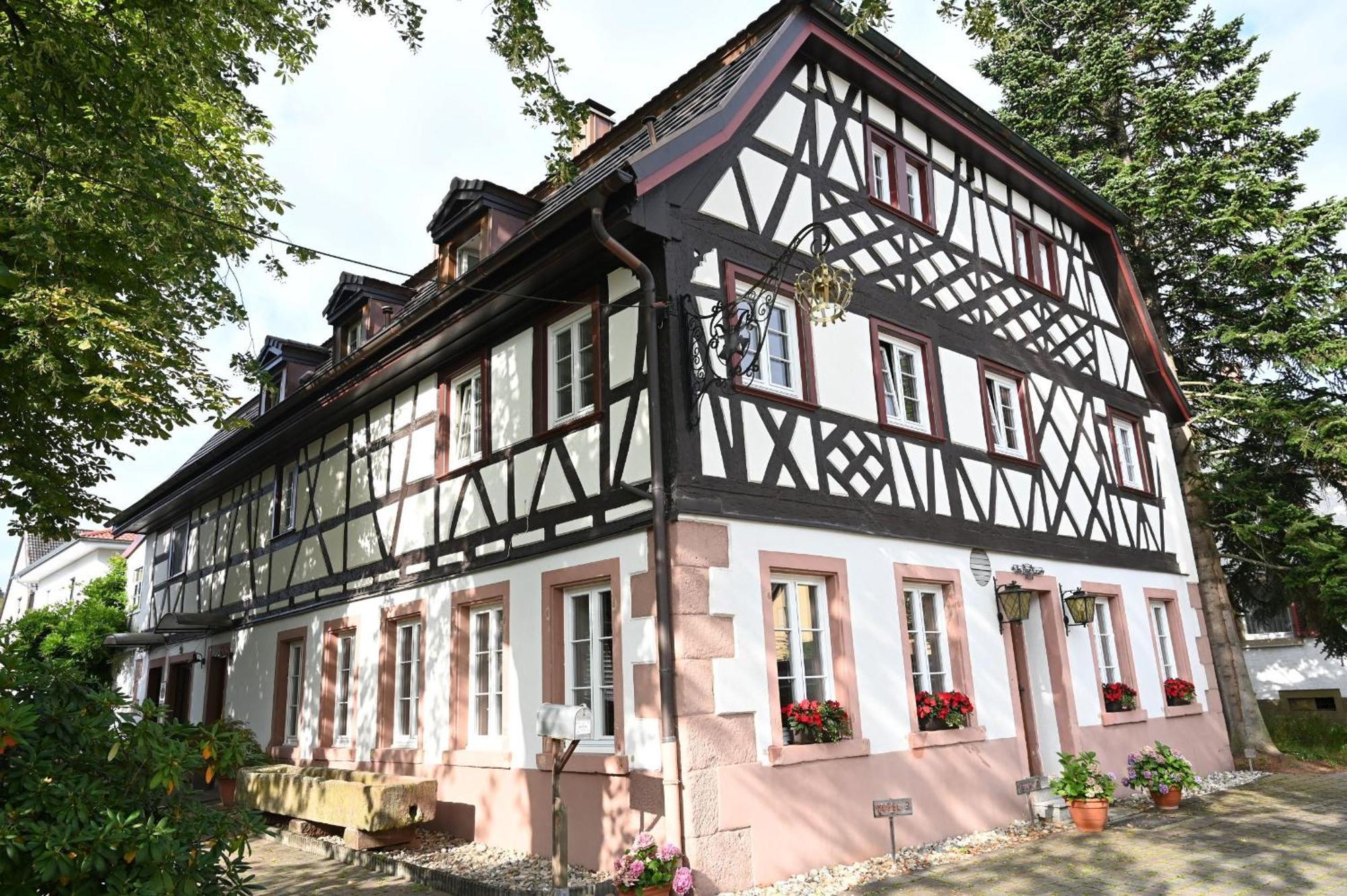 Boutique-Hotel Krone Denzlingen Exteriér fotografie